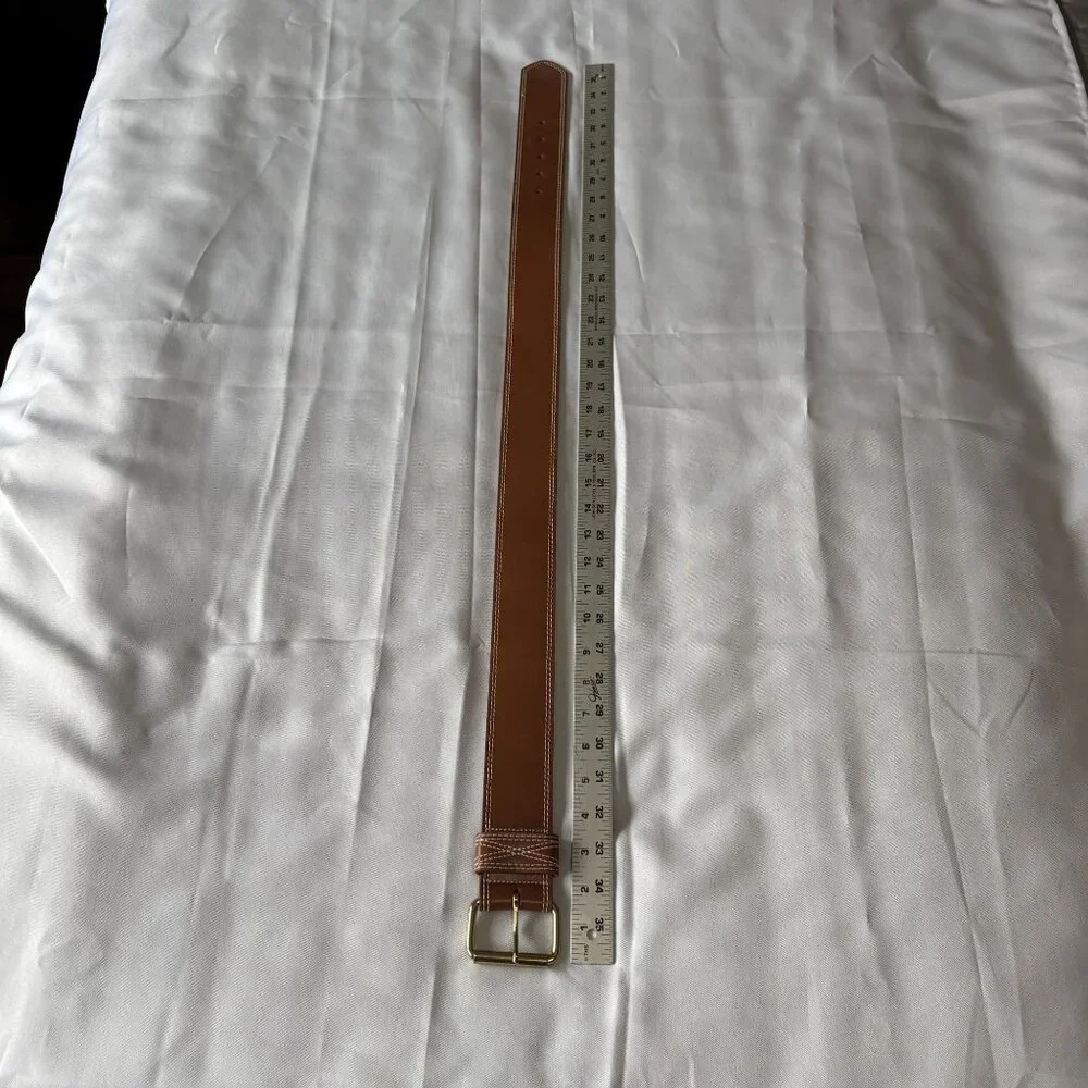 Linda Allard, Ellen Tracy Brown Genuine Leather Belt With Gold Buckle - Picture 2 of 8